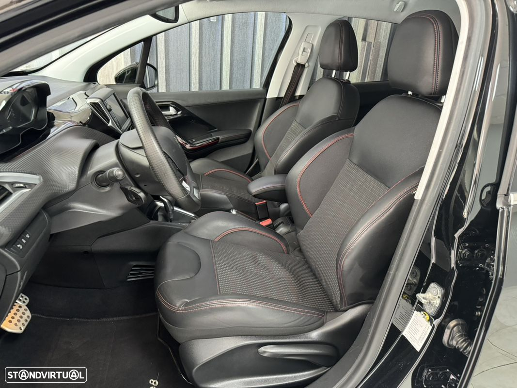 Peugeot 208 1.2 PureTech GT Line EAT6 - 10