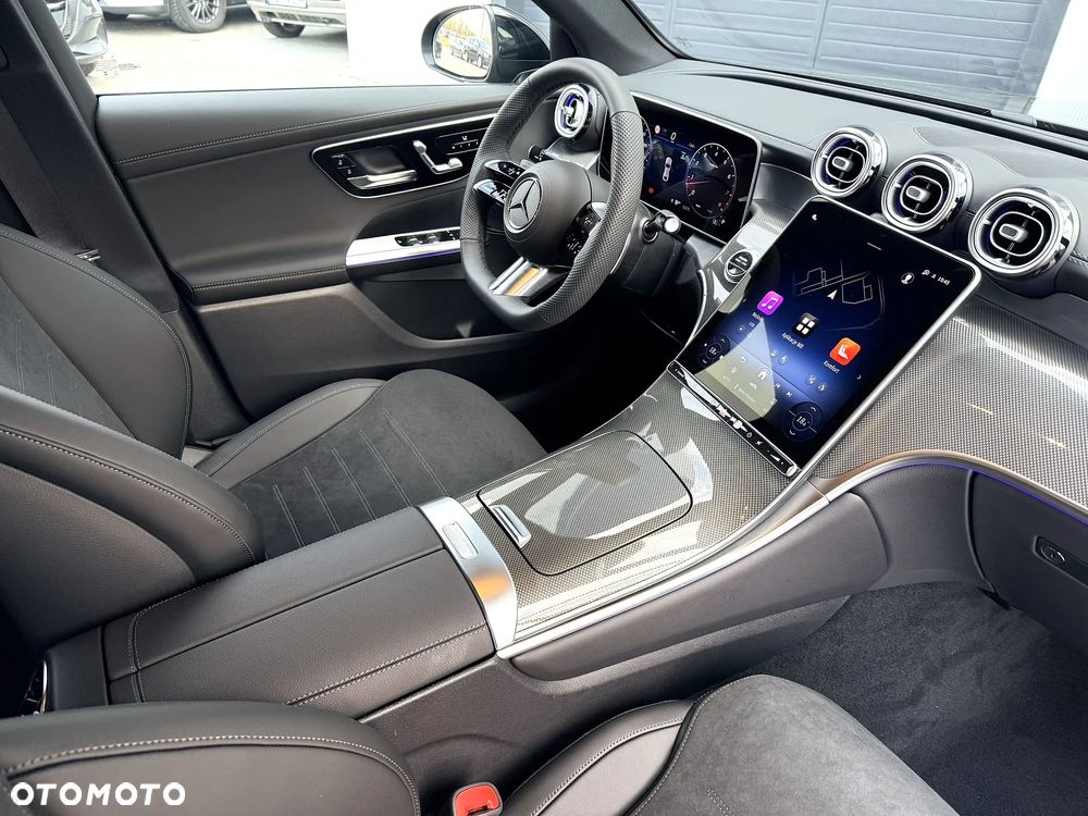 Mercedes-Benz GLC - 27