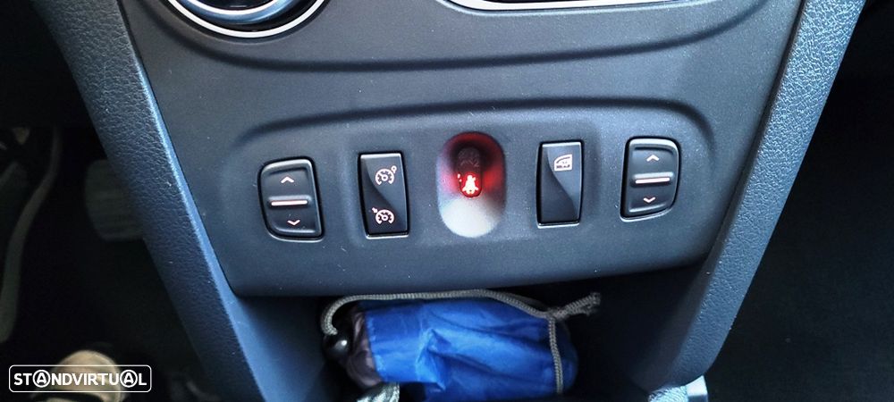 Dacia Sandero 0.9 TCe SL Adventure Bi-Fuel - 25
