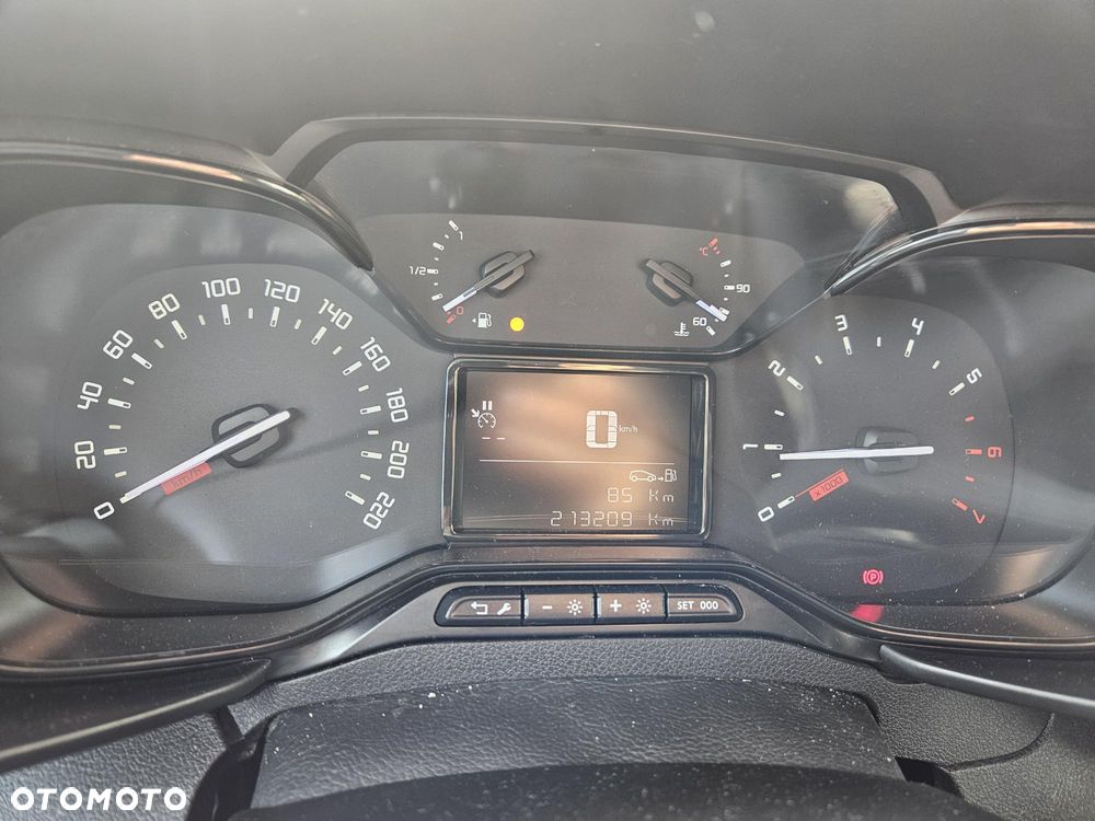 Toyota Proace City - 9