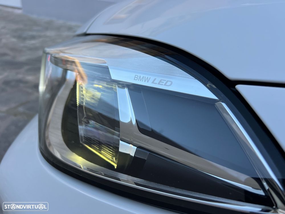 BMW 116 d Pack Desportivo M - 28