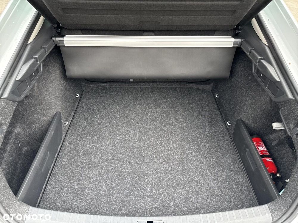 Skoda Octavia 1.5 TSI mHEV Selection DSG - 28