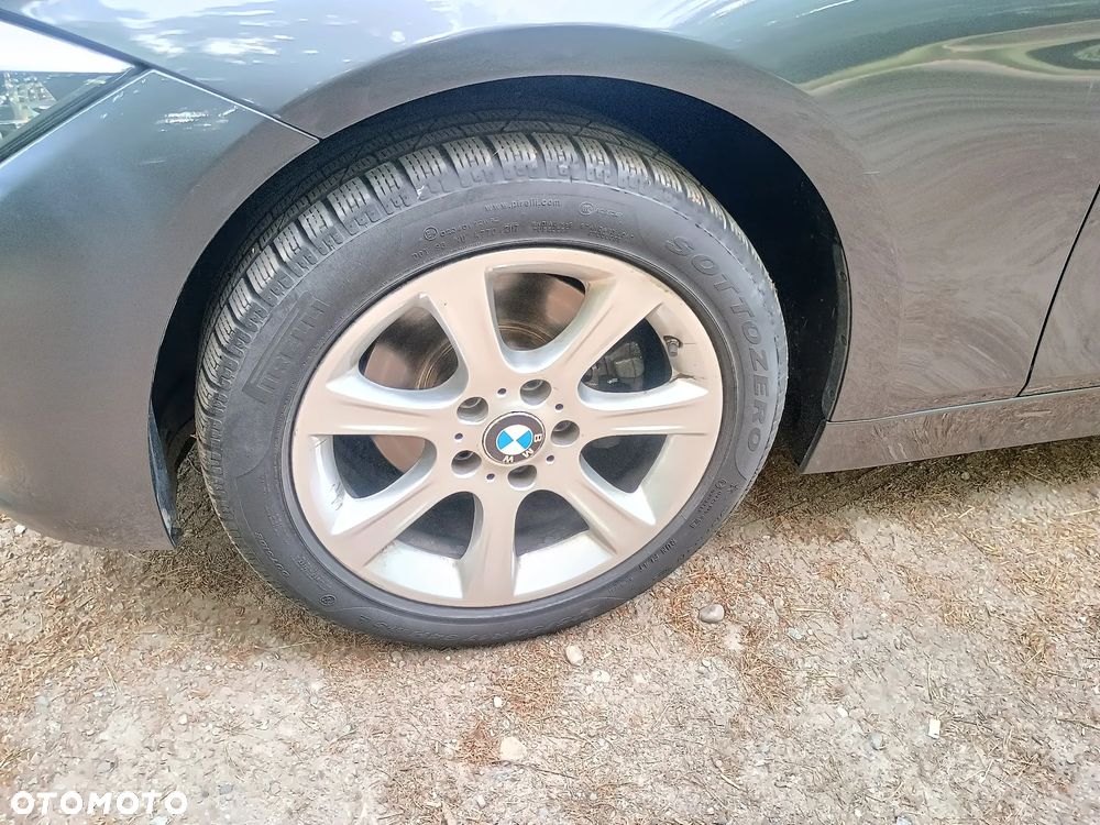 BMW Seria 3 - 15