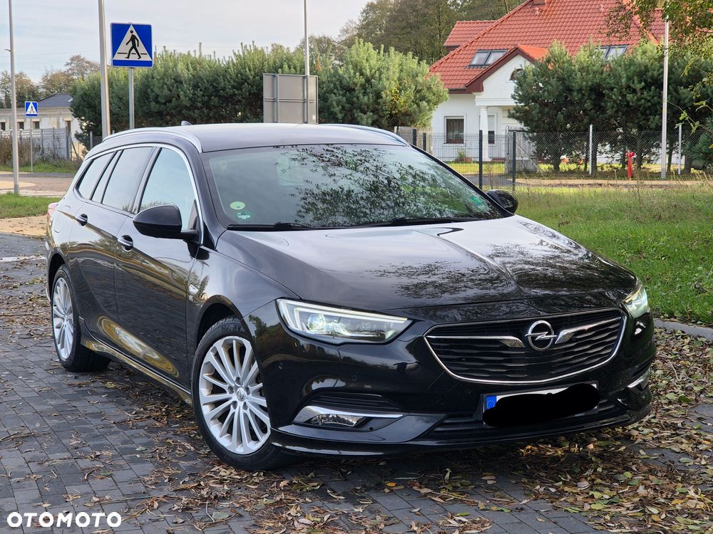 Opel Insignia Sports Tourer 2.0 BiTurbo Diesel 4x4 Business Innovation - 11