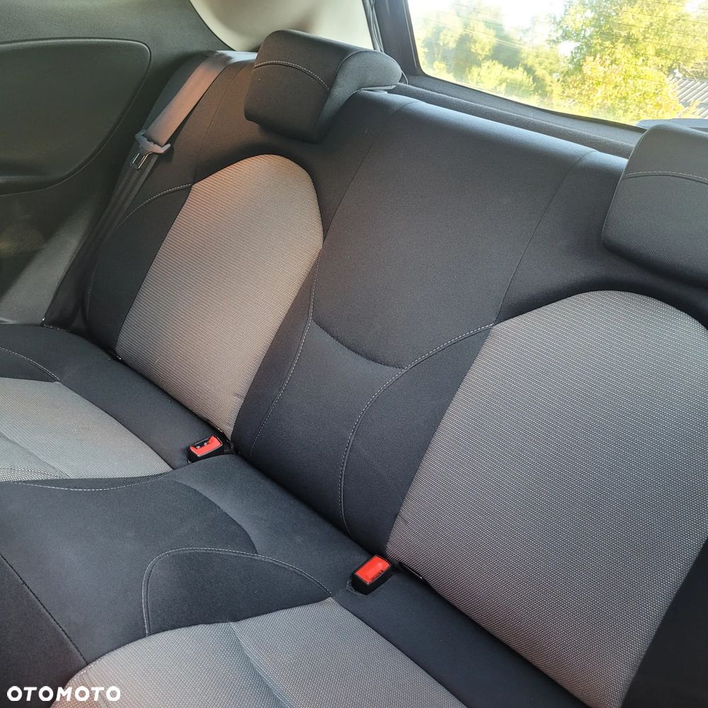 Alfa Romeo Mito 1.4 16V - 13