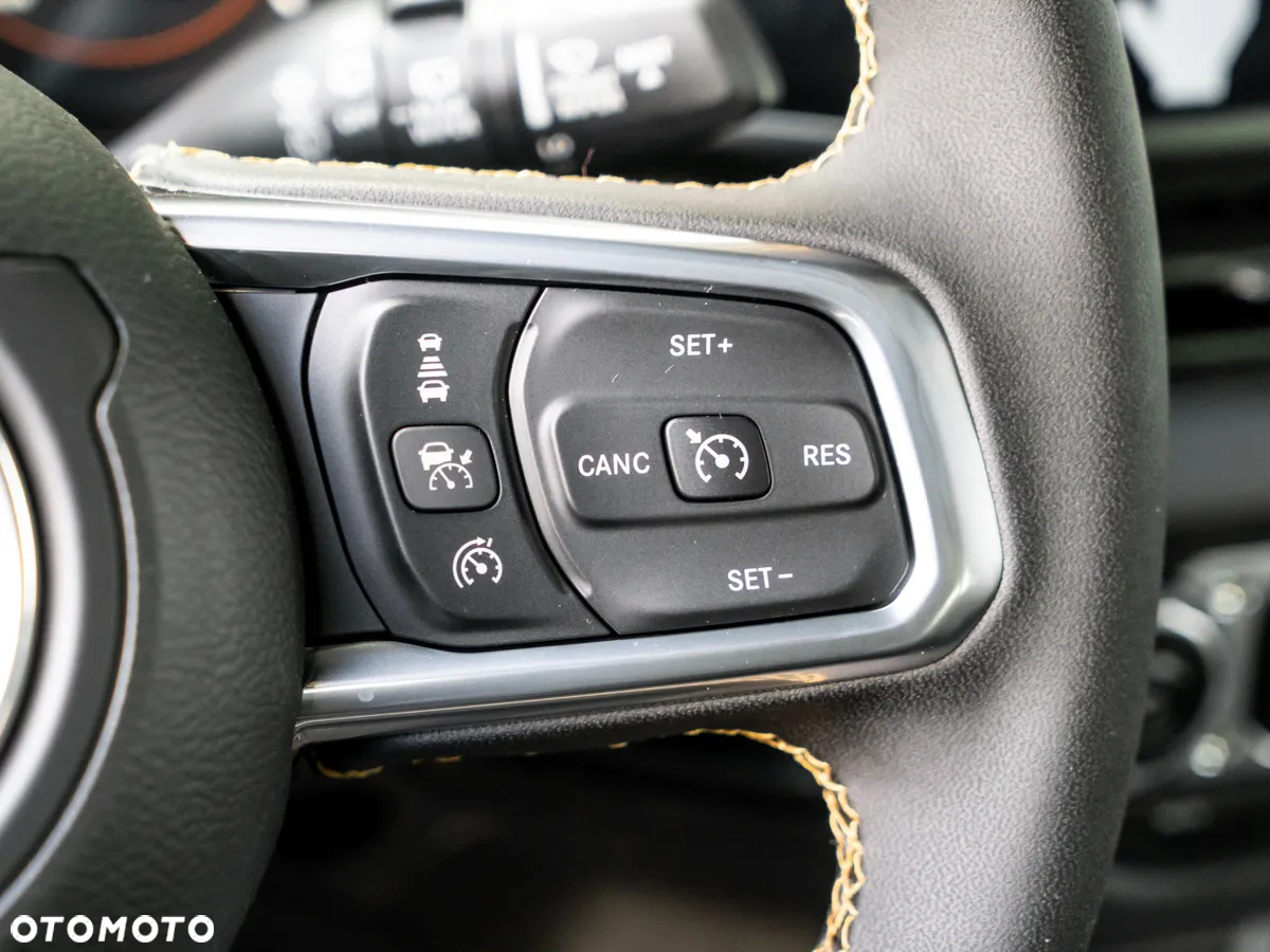 Jeep Wrangler Unlimited GME 2.0 Turbo Sahara - 21