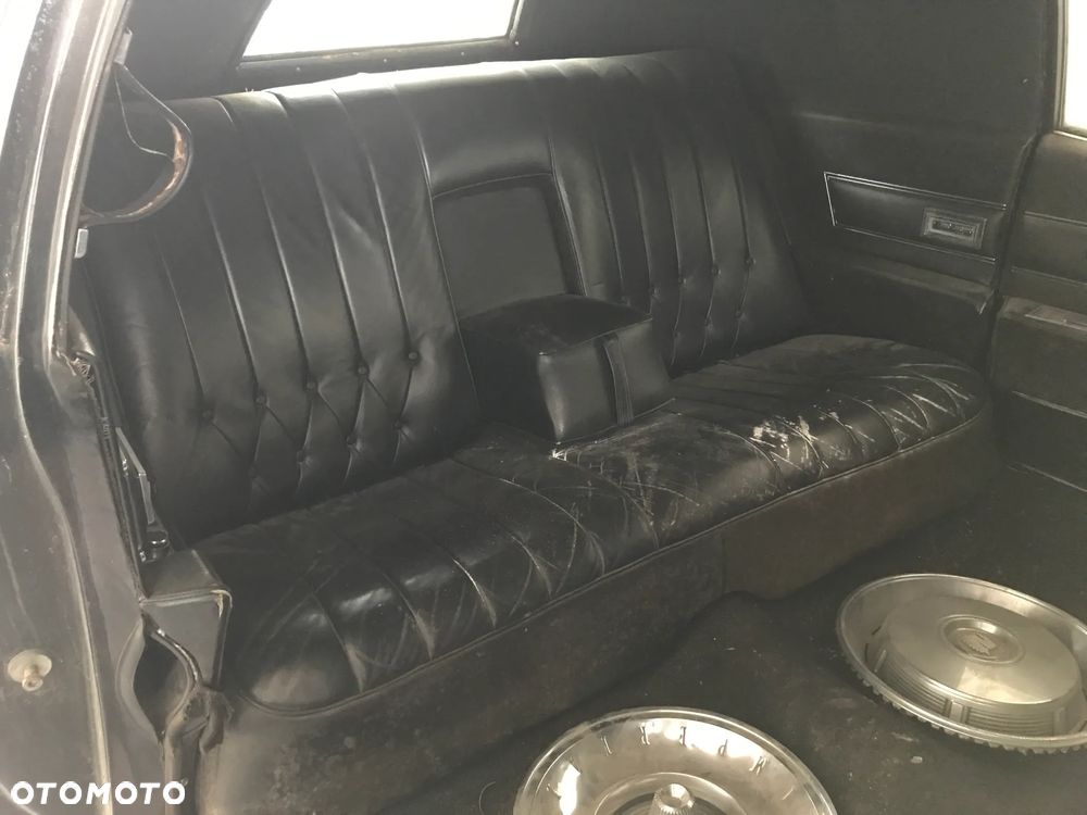 Cadillac Fleetwood - 11
