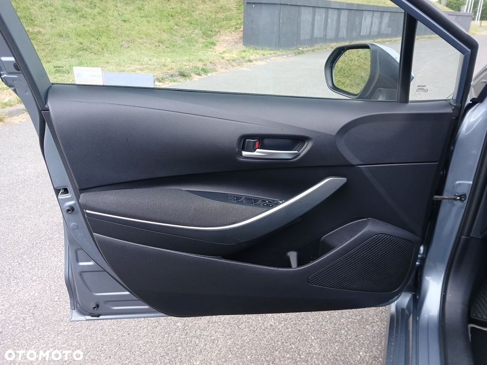 Toyota Corolla 1.8 Hybrid Comfort - 40
