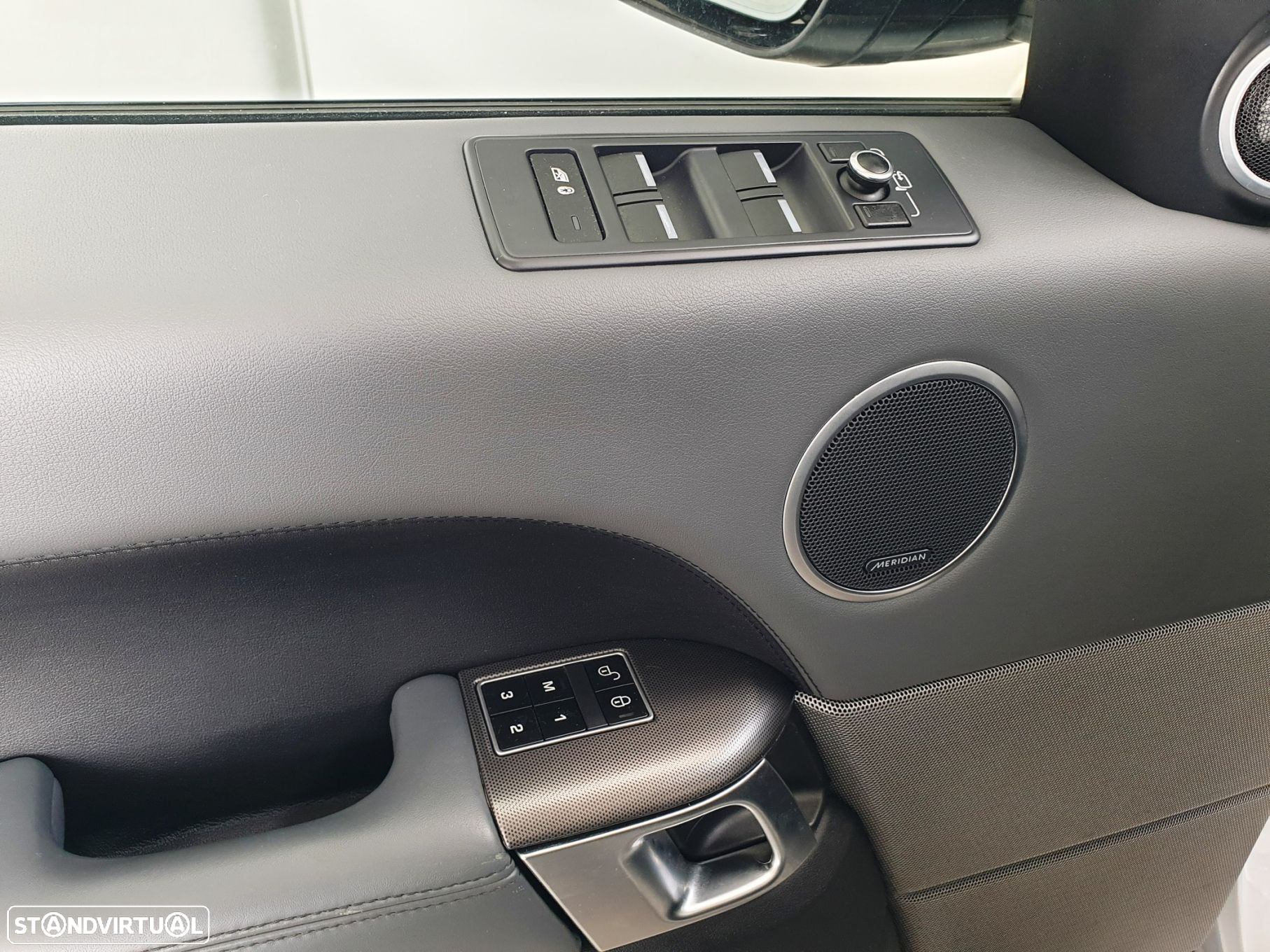 Land Rover Range Rover Sport 3.0 SDV6 HSE Dynamic - 24