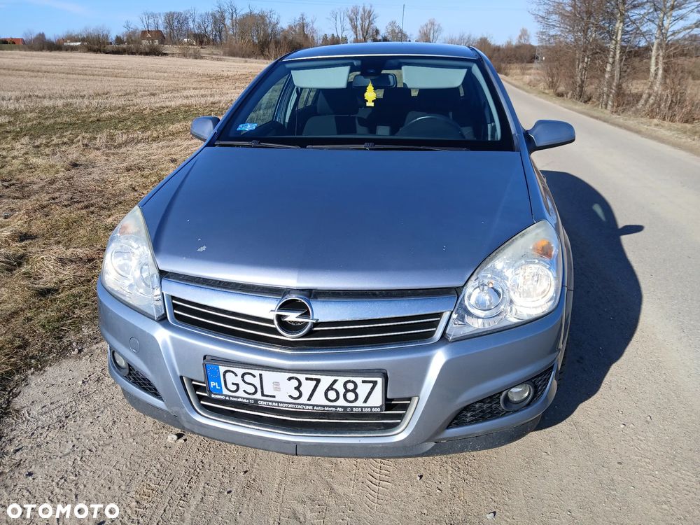 Opel Astra 1.4 Essentia - 11