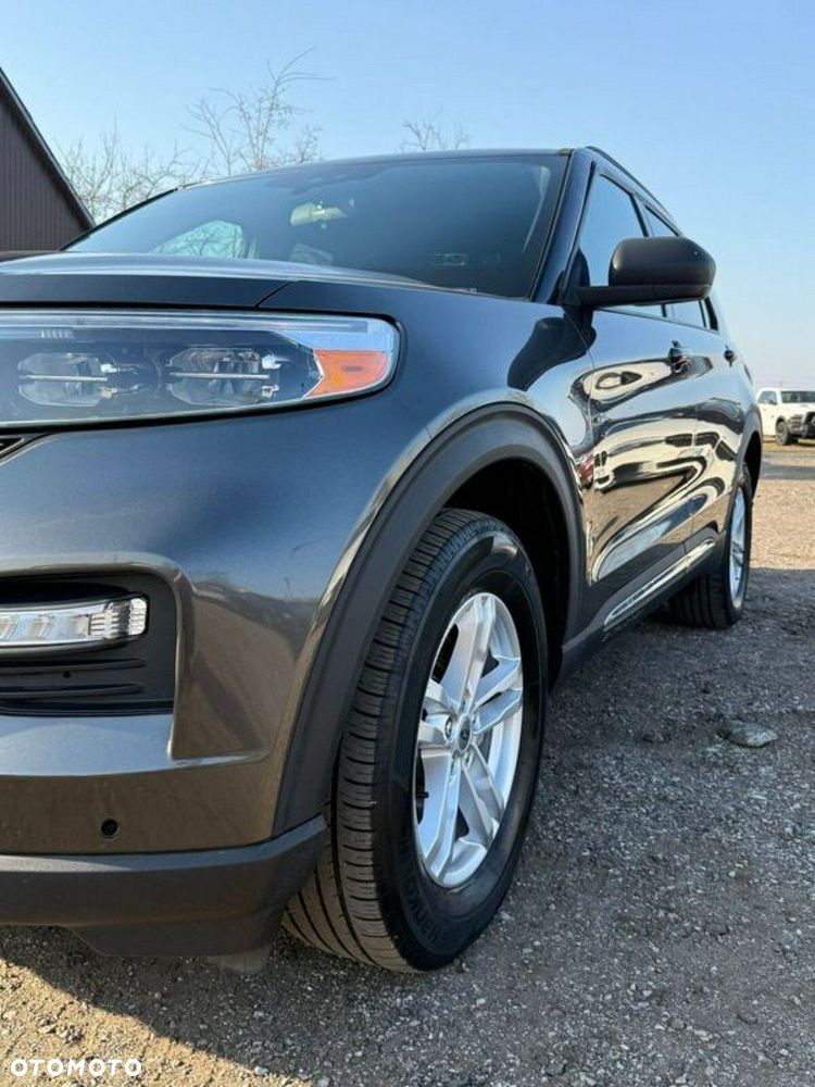 Ford Explorer - 12