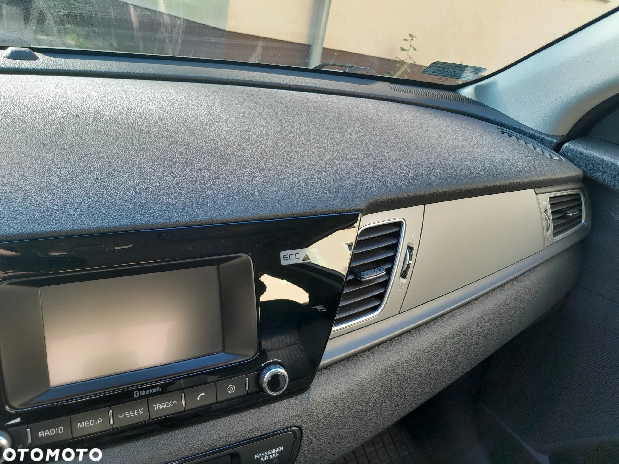 Kia Niro 1.6 GDI Hybrid M - 22