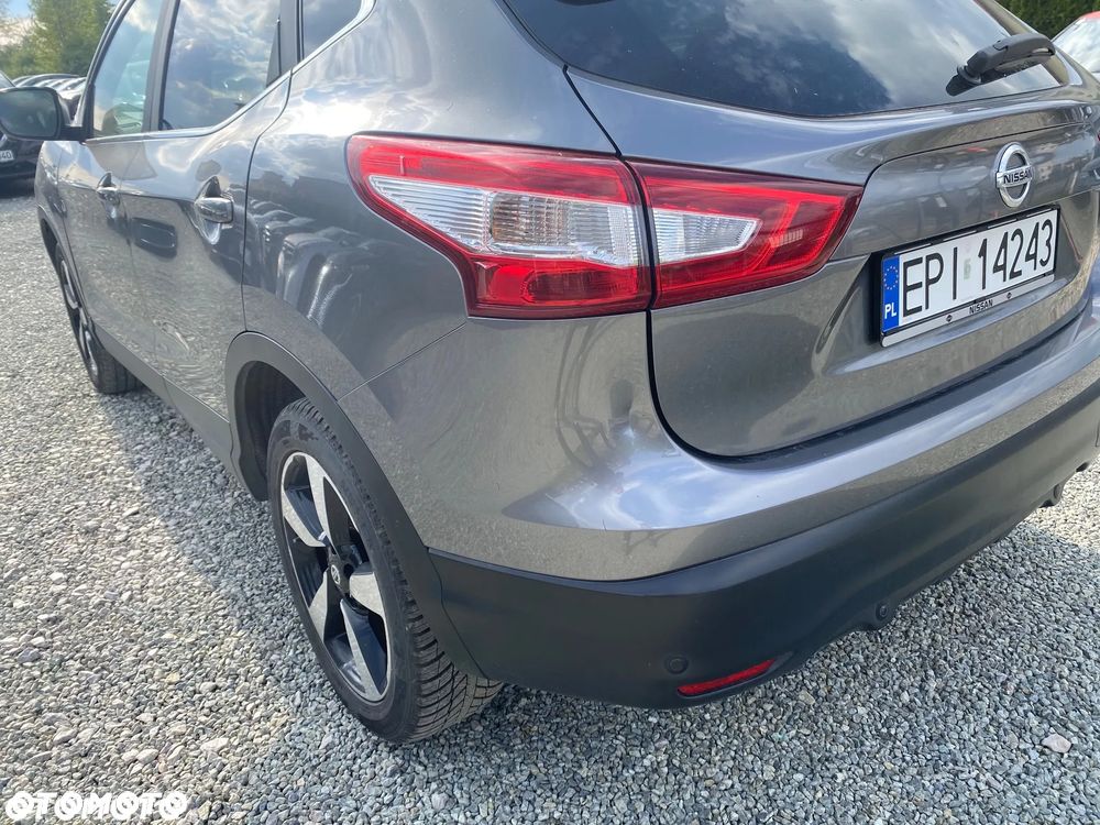 Nissan Qashqai 1.6 DIG-T N-Connecta - 11