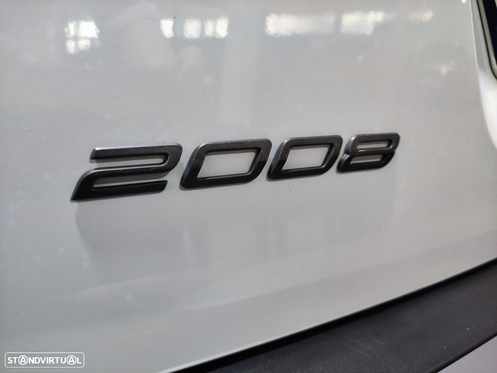 Peugeot 2008 1.2 PureTech Allure - 33