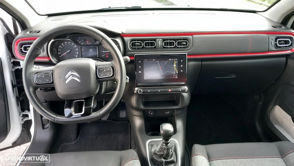 Citroën C3 Pure Tech Shine - 8