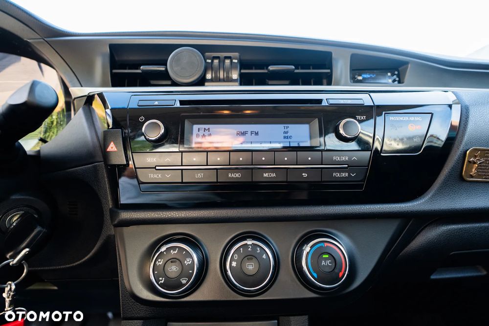 Toyota Corolla 1.33 Active - 19