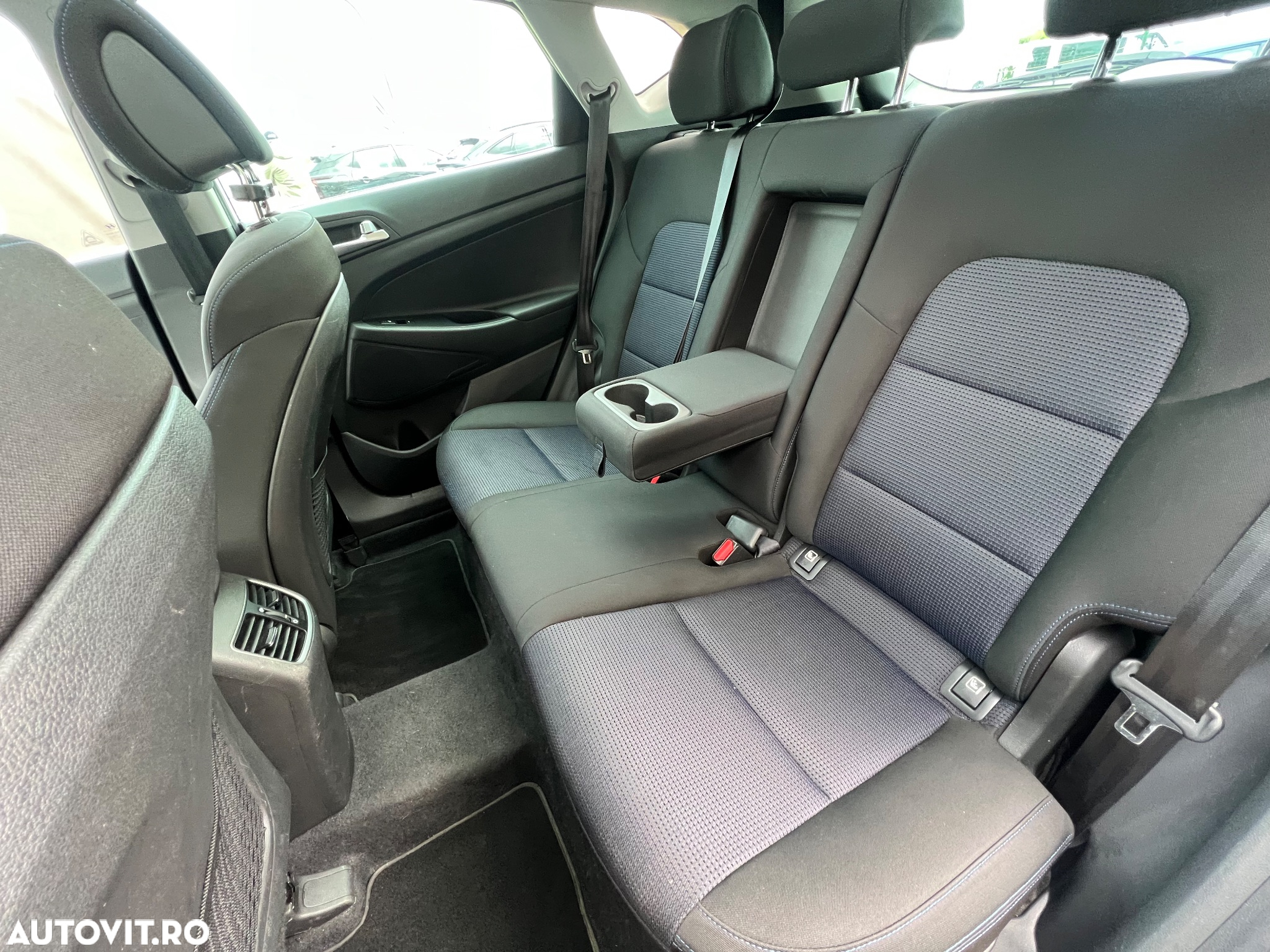 Hyundai Tucson 2.0 CRDI 2WD Trend - 14