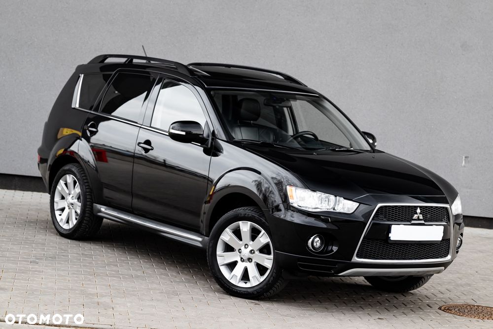 Mitsubishi Outlander 2.4 4WD CVT Intense - 2