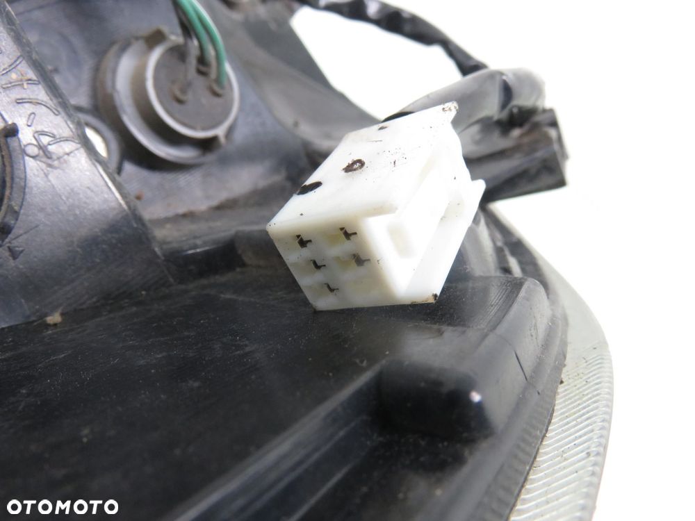 LAMPA PRAWA TYLNA MAZDA 5 (CR19) LIFT C29151150 - 4