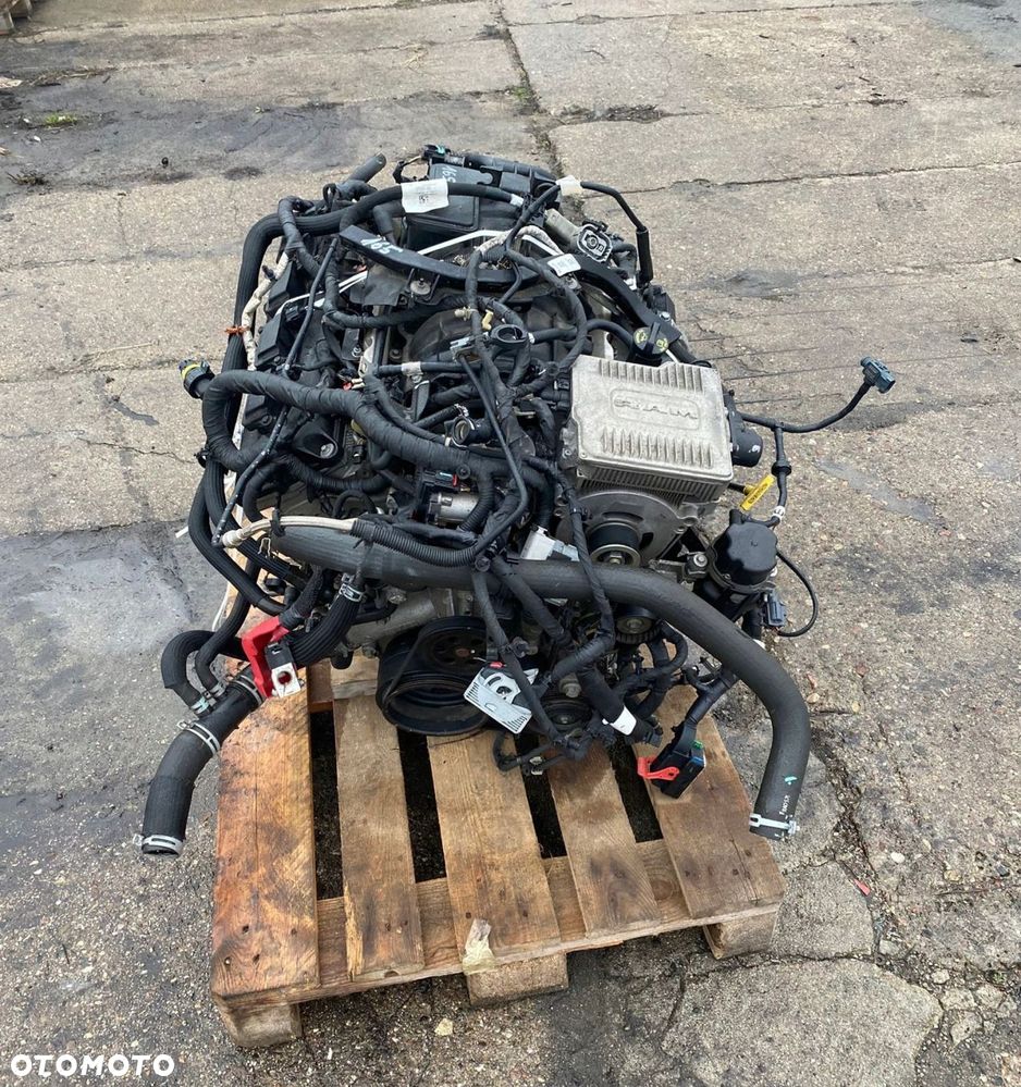 silnik kompletny 5.7 etorque dodge ram 1500 2019- - 2
