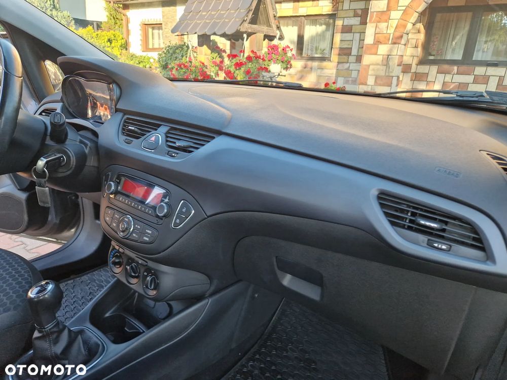 Opel Corsa 1.4 Enjoy - 26