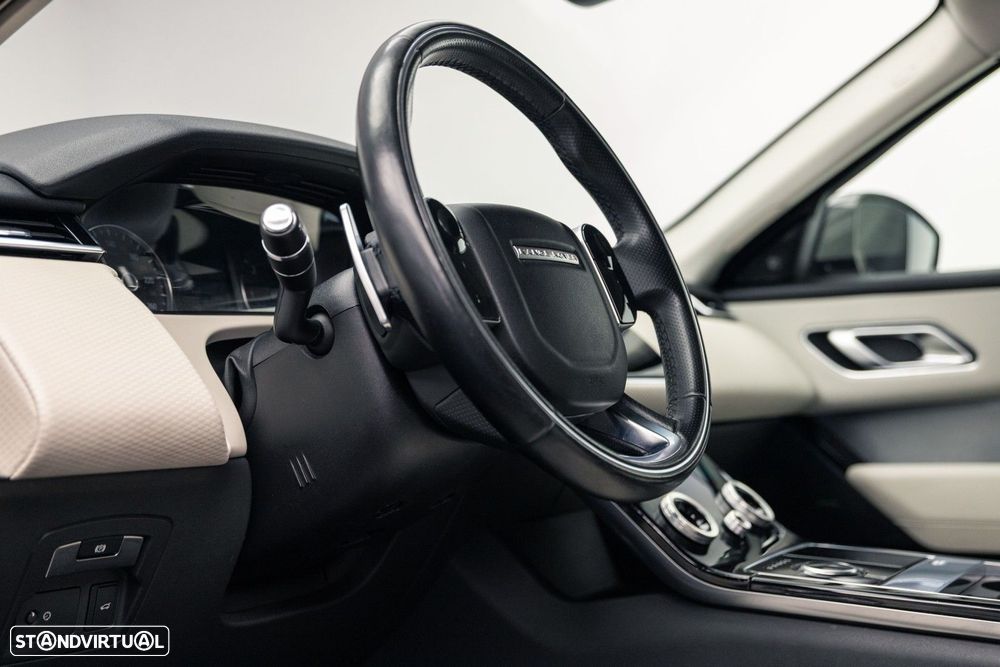 Land Rover Range Rover Velar 2.0 D R-Dynamic - 25