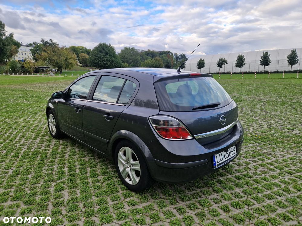 Opel Astra 1.8 Cosmo - 5