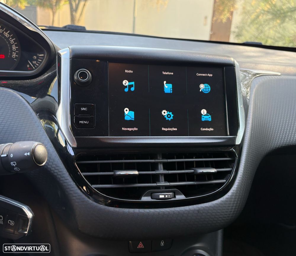 Peugeot 208 1.2 PureTech Style - 10