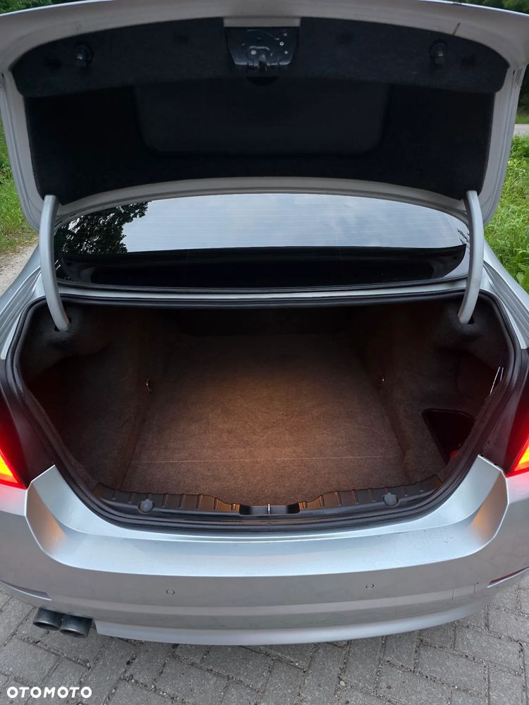 BMW Seria 5 - 14