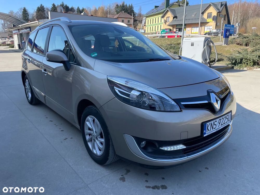 Renault Grand Scenic ENERGY TCe 130 S&S Paris - 4