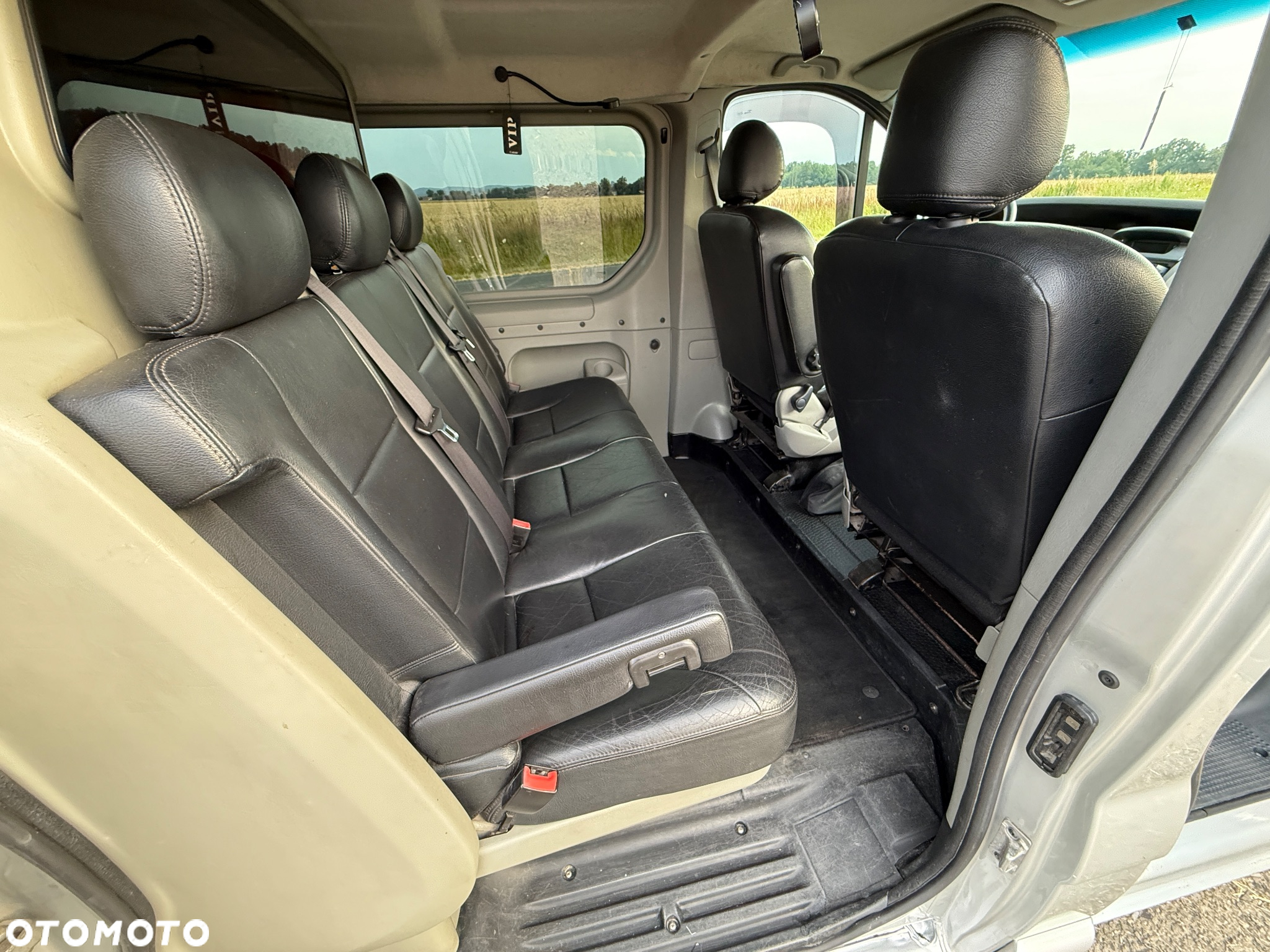 Opel Vivaro - 9