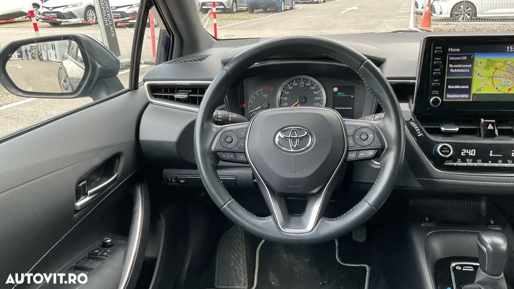 Toyota Corolla 1.8 HSD Business - 19