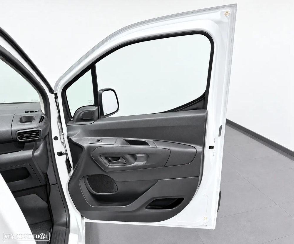 Opel COMBO 1.5 CDTI L1H1 102 CV - 3 LUGARES - IVA DEDUTIVEL - 42