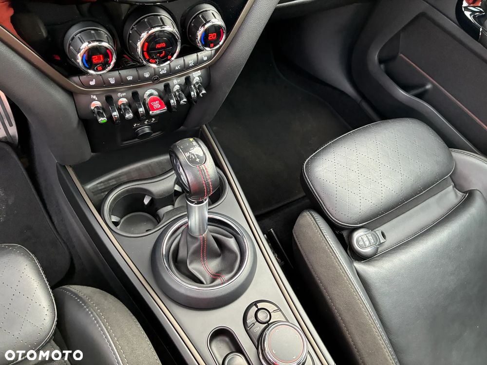 MINI John Cooper Works ALL4 sport - 24