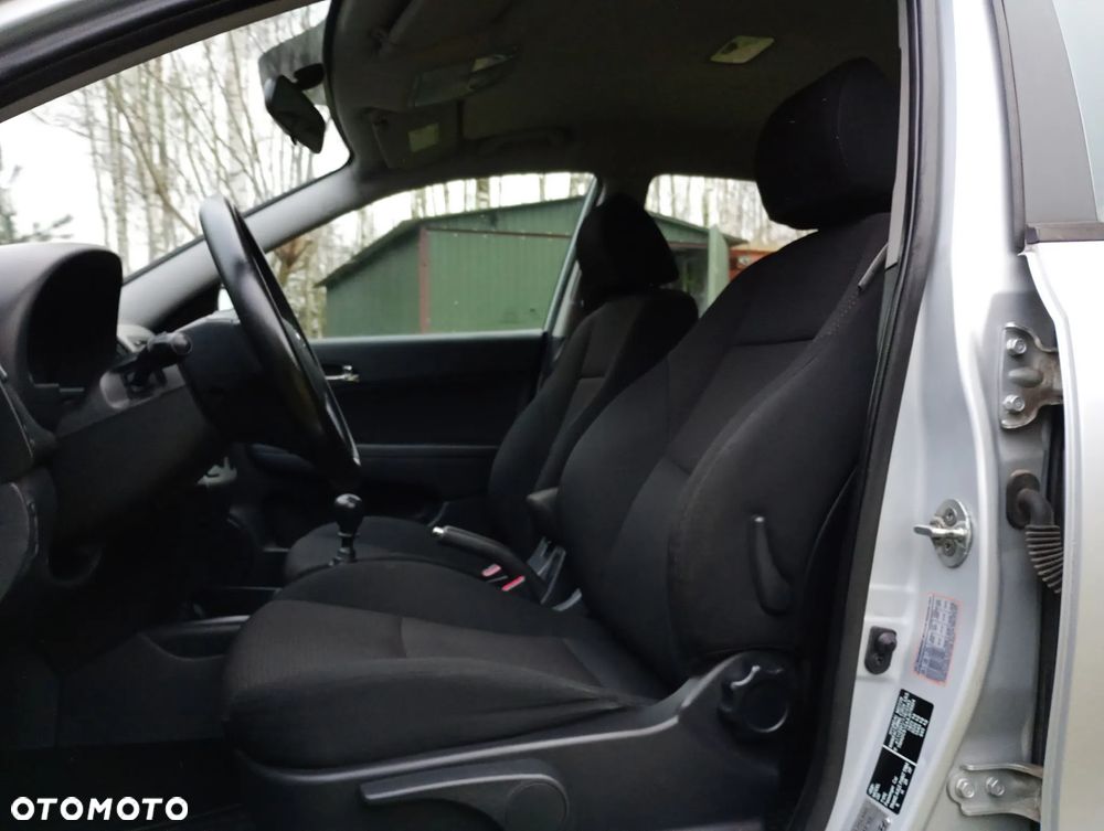 Hyundai i30 1.6 CRDi Base + World Cup - 22