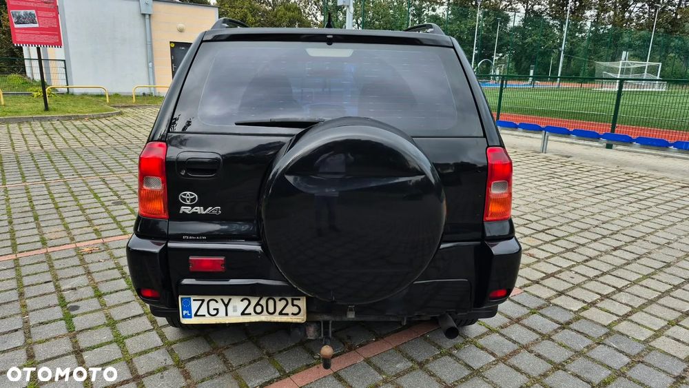 Toyota RAV4 - 7