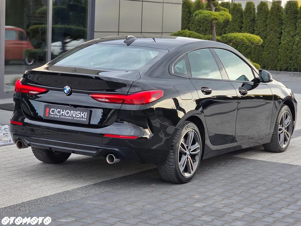 BMW Seria 2 220d xDrive Sport Line sport - 33