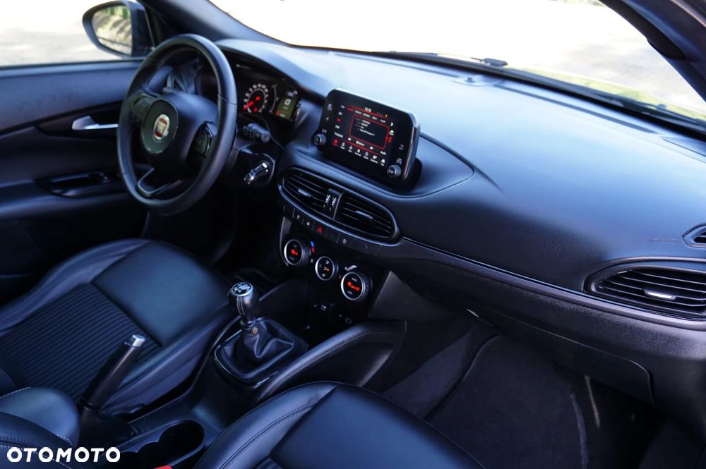 Fiat Tipo 1.4 T-Jet S-Design - 27