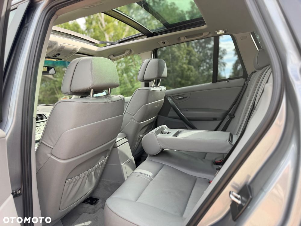 BMW X3 xDrive20d Edition Lifestyle - 20