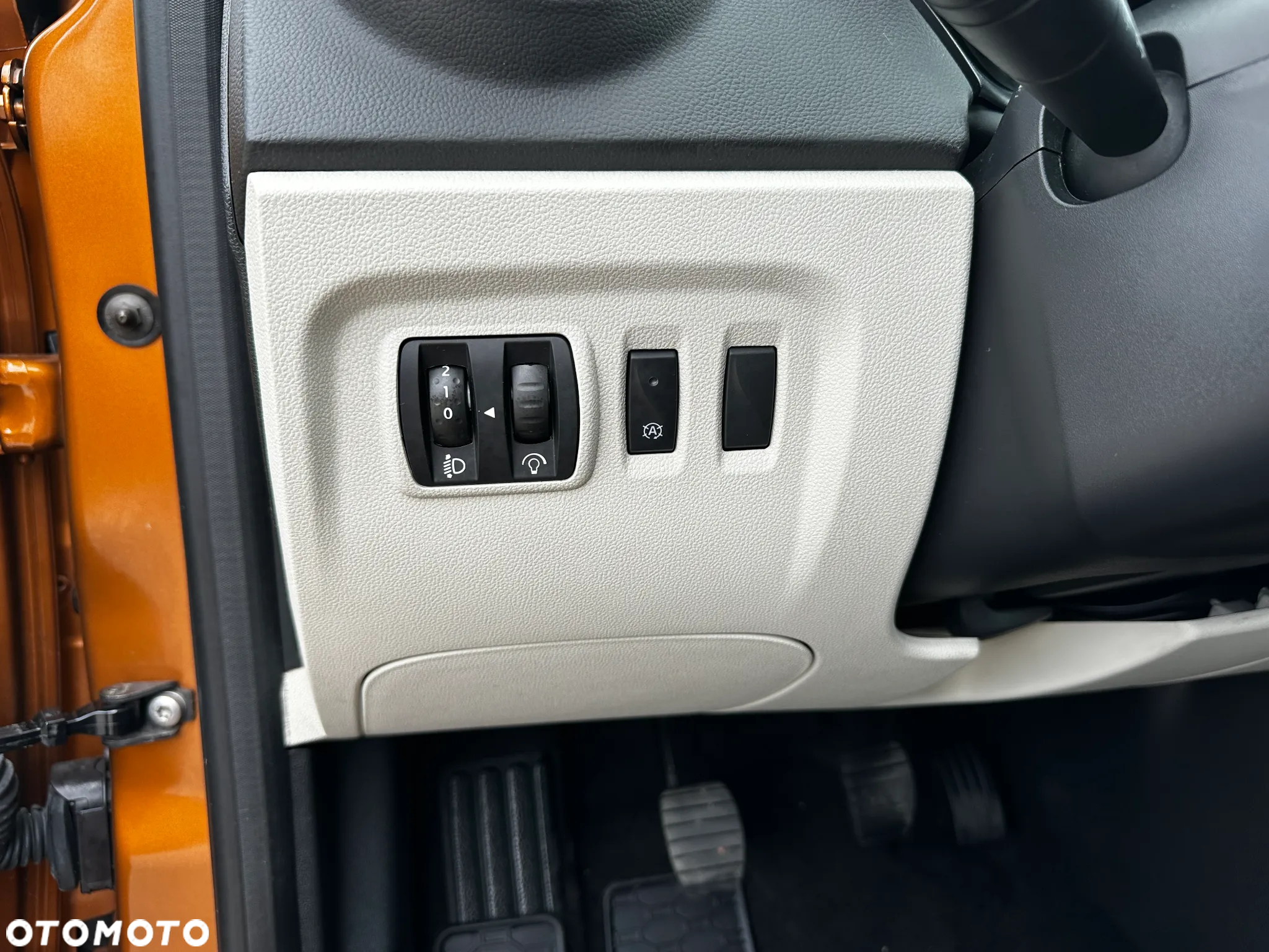Renault Captur - 17