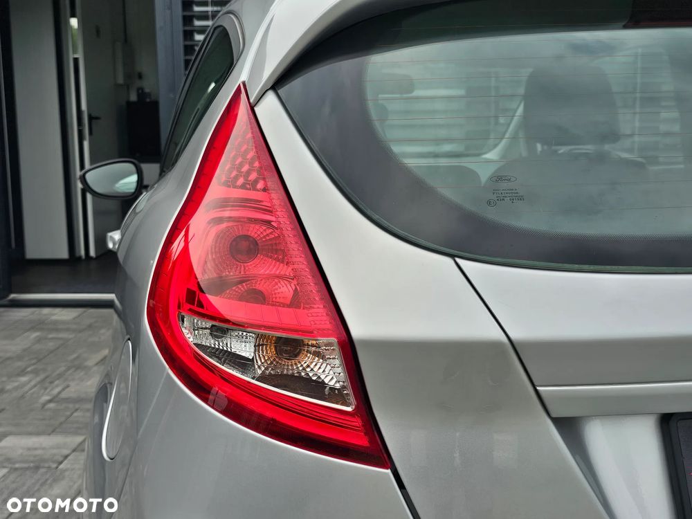Ford Fiesta 1.25 Trend - 39