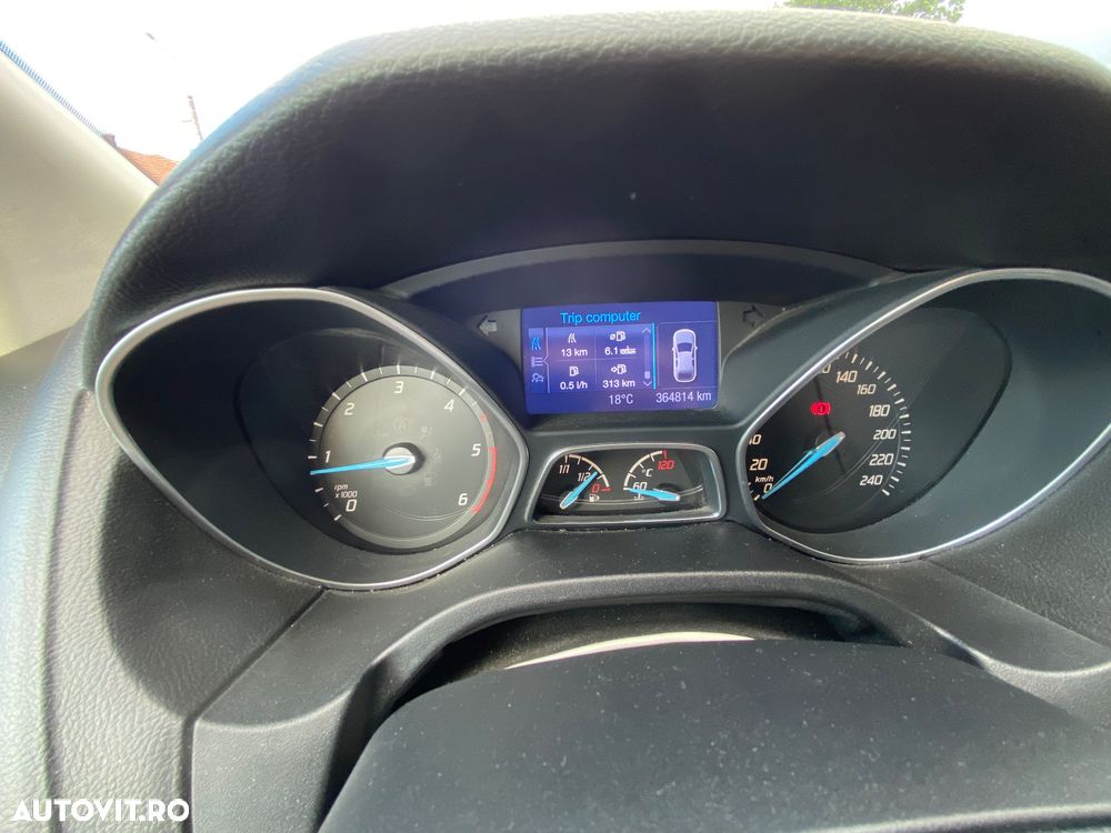 Ford Focus - 7