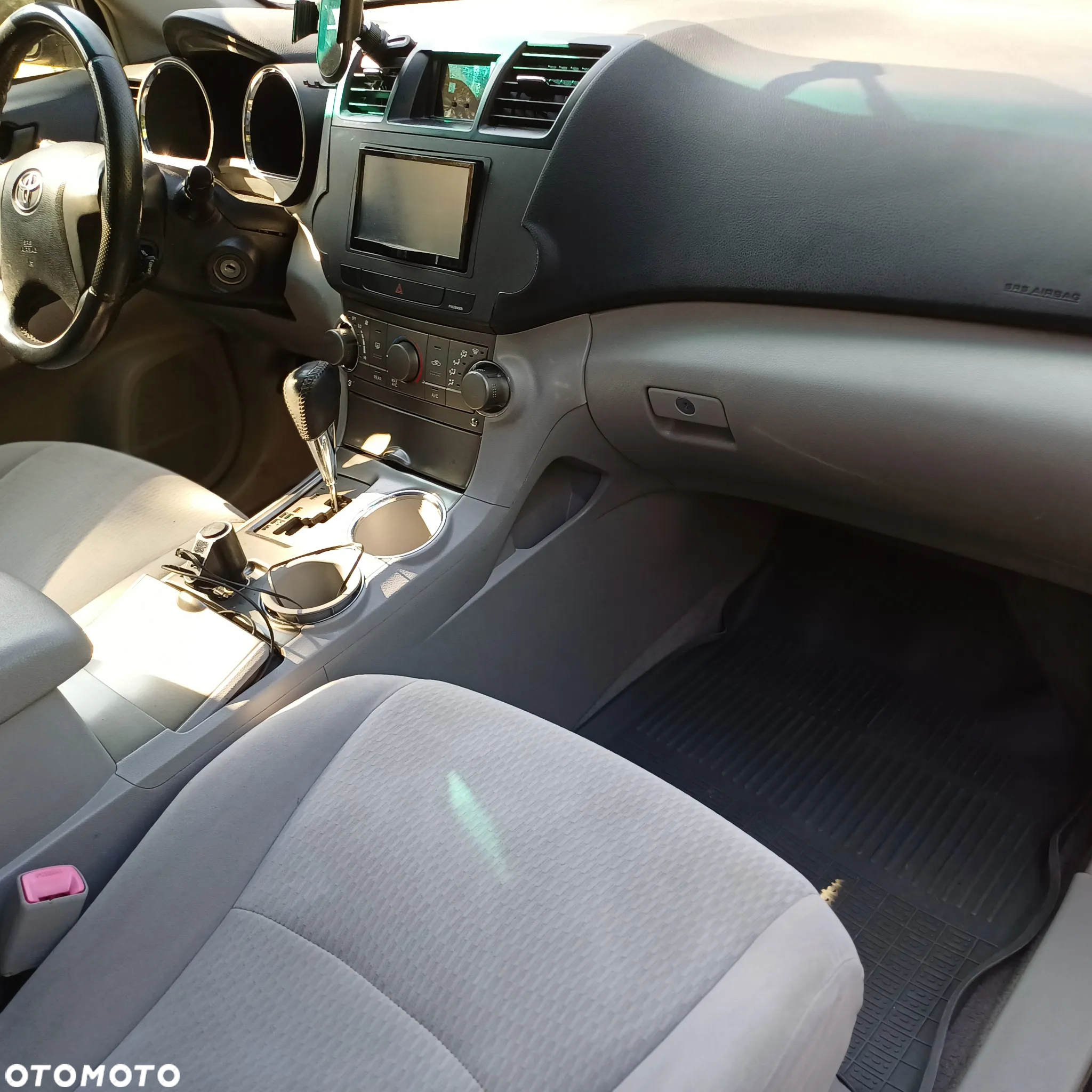 Toyota Highlander 3.5 V6 4WD - 18