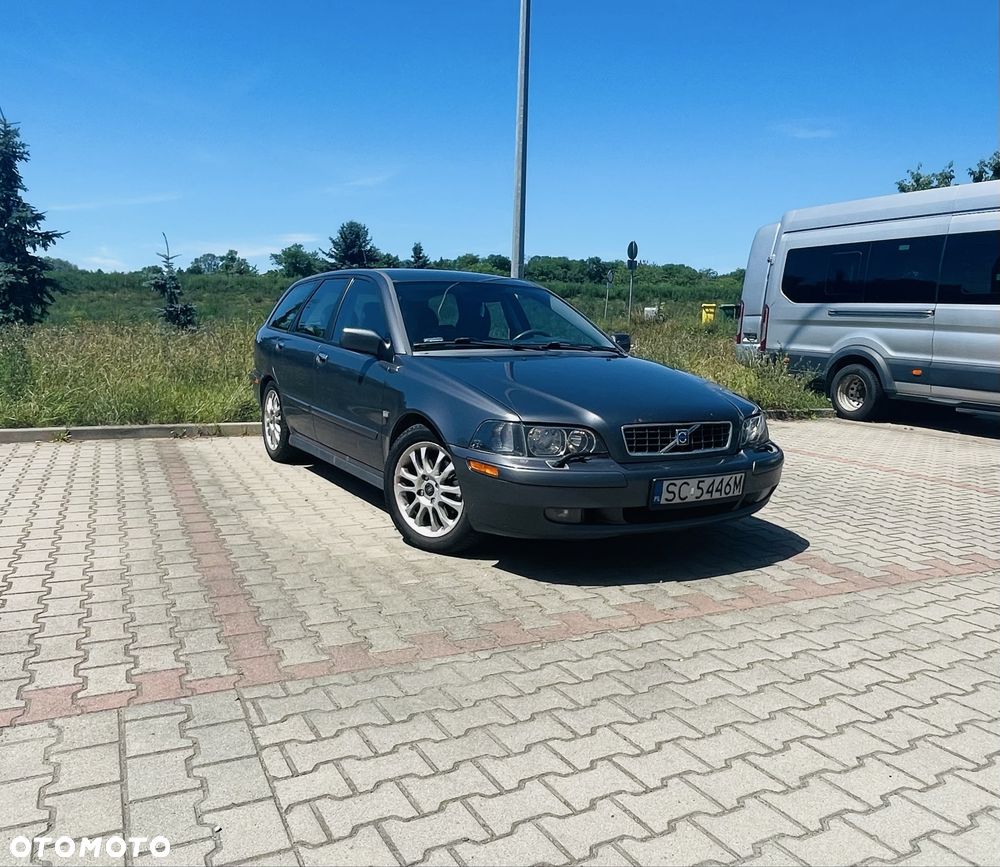 Volvo V40 - 1
