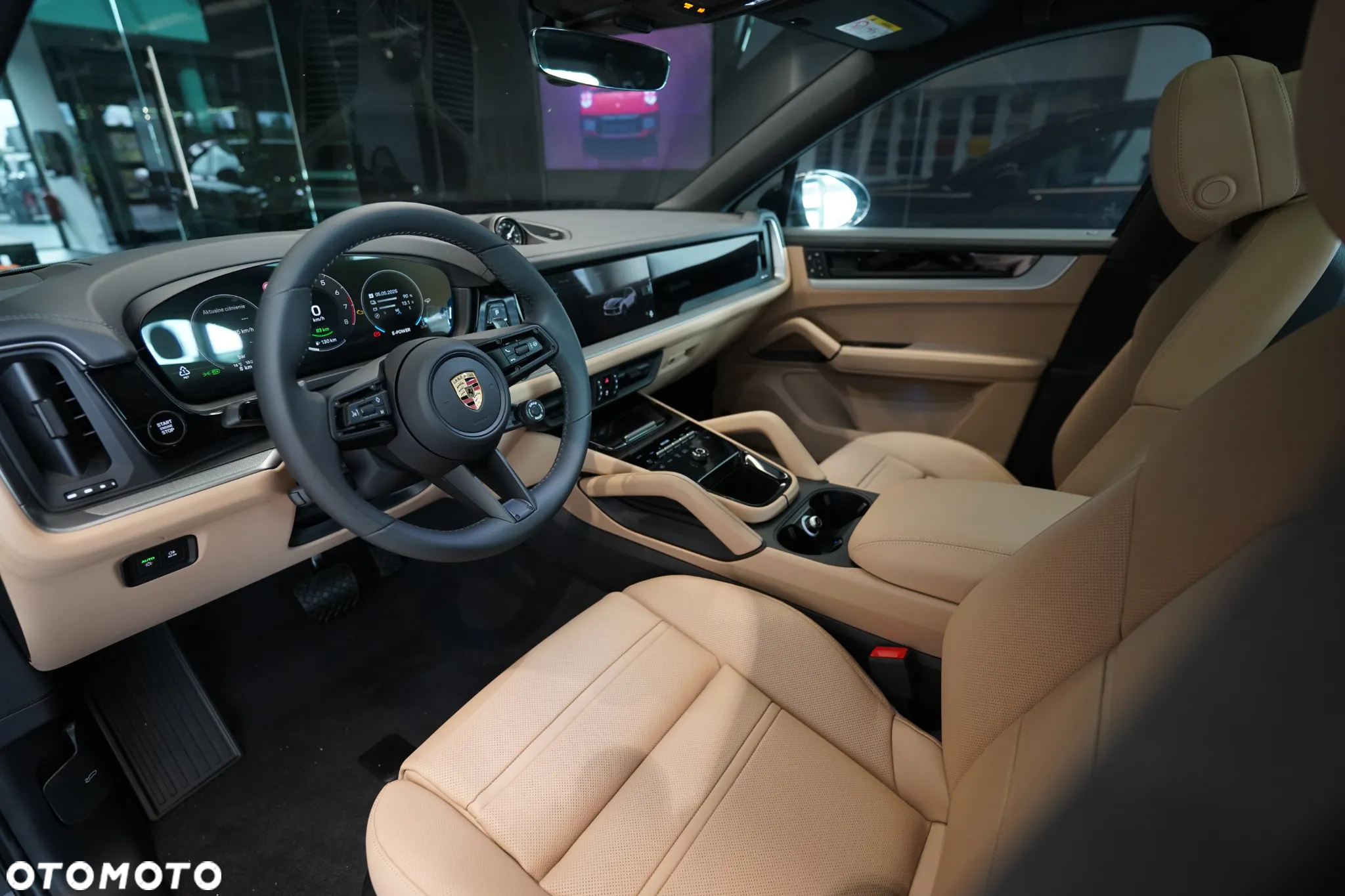 Porsche Cayenne Coupe E-Hybrid PHEV - 7