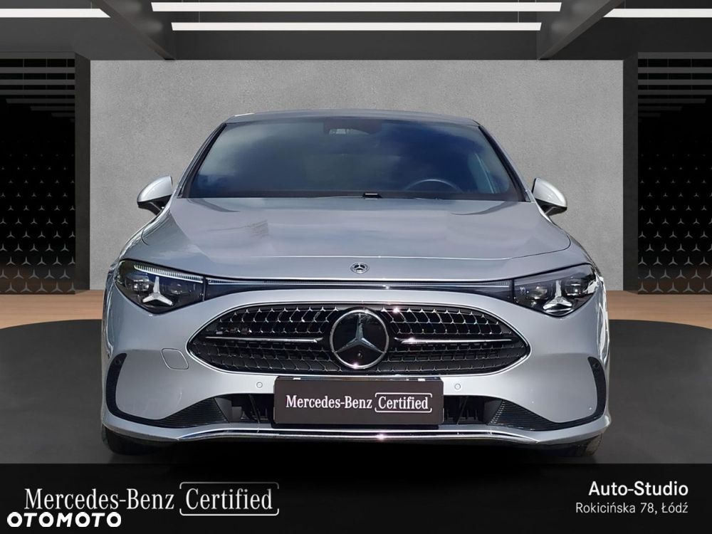 Mercedes-Benz CLA - 10