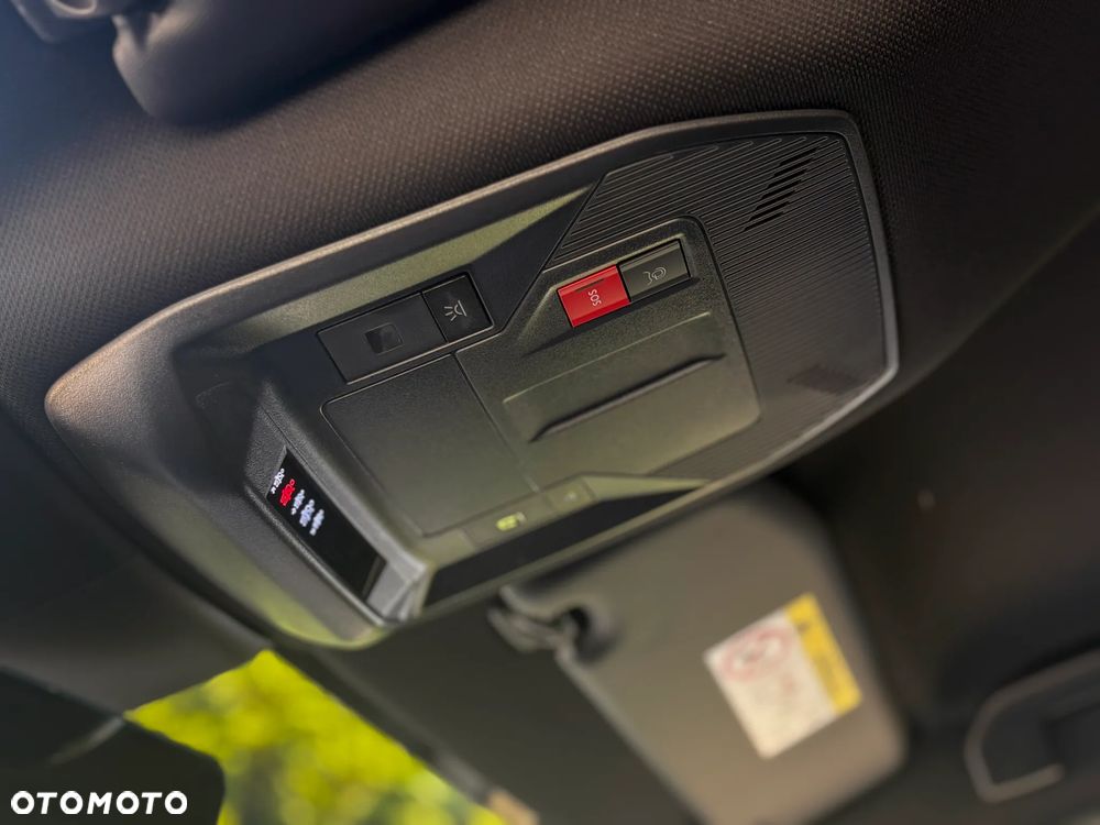 Opel Astra 1.6 T Plug-in Hybrid Edition - 12