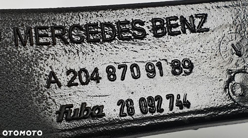 WZMACNIACZ ANTENY MERCEDES W204 A2048709189 - 2