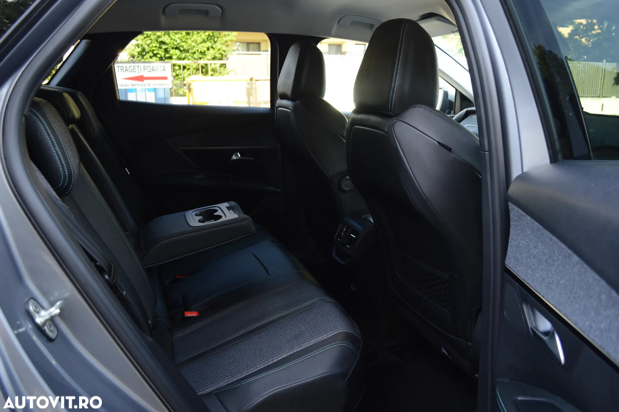 Peugeot 3008 PHEV EAT8 Allure - 7