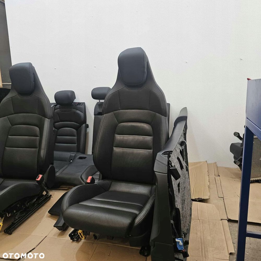 porsche taycan 9j1 fotele siedzenie kanapa wnętrze boczki podłokietnik - 3